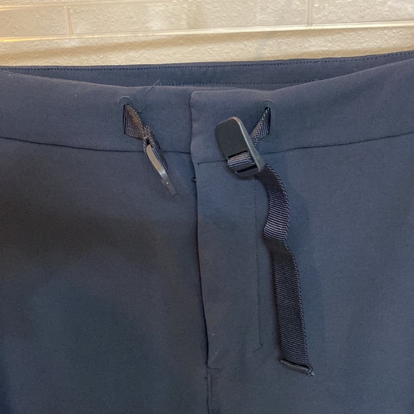 NWT Men’s Lululemon Pants - Picture 3 of 13